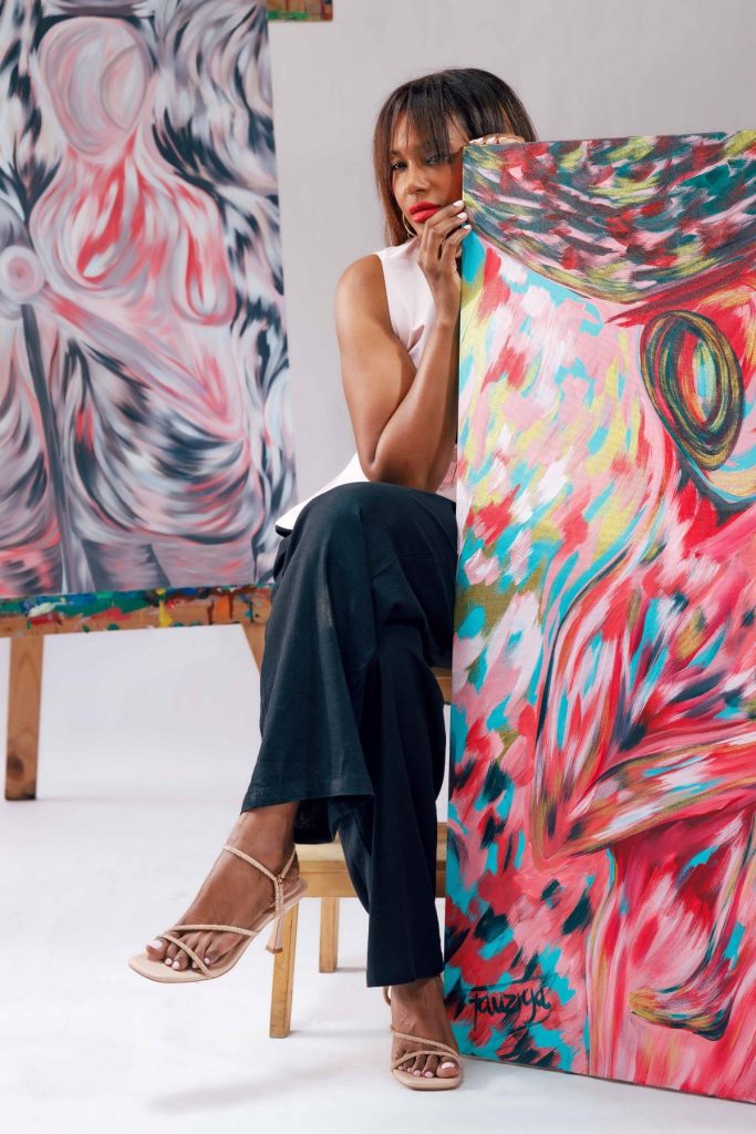 Colour Cure: Fauziya Fliege distinguida como Melhor Artista Feminina Internacional