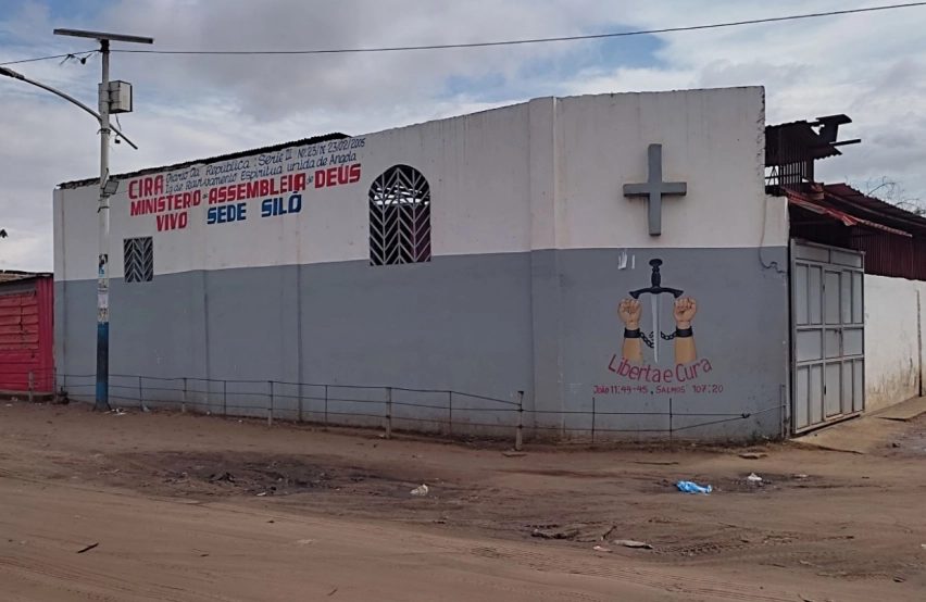 Regras de registro de igrejas em Angola preocupam líderes cristãos